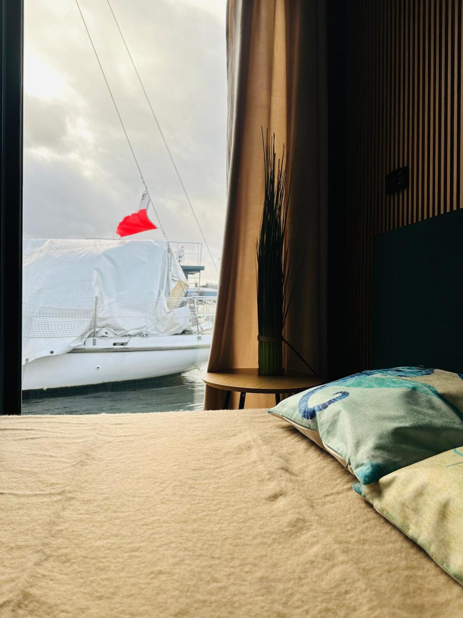Premium Hausboot Blaue Lagune Lubeck Exterior photo